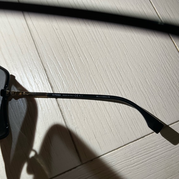 NWOT Authentic Fendi Oversized Square Shape Sunglasses - Picture 12 of 12